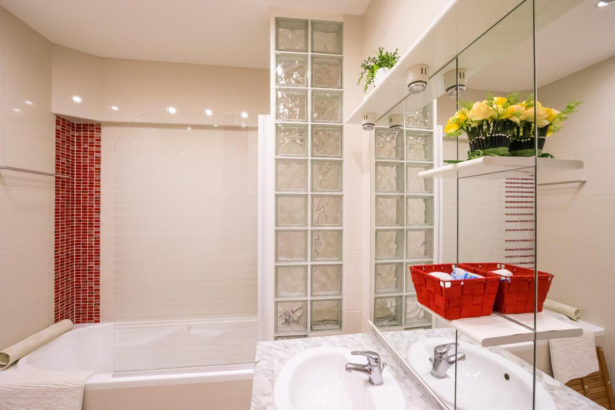 Residence Beaune Sweet Home, 4 Appartements D'Exception Avec Parking Inclus Номер фото