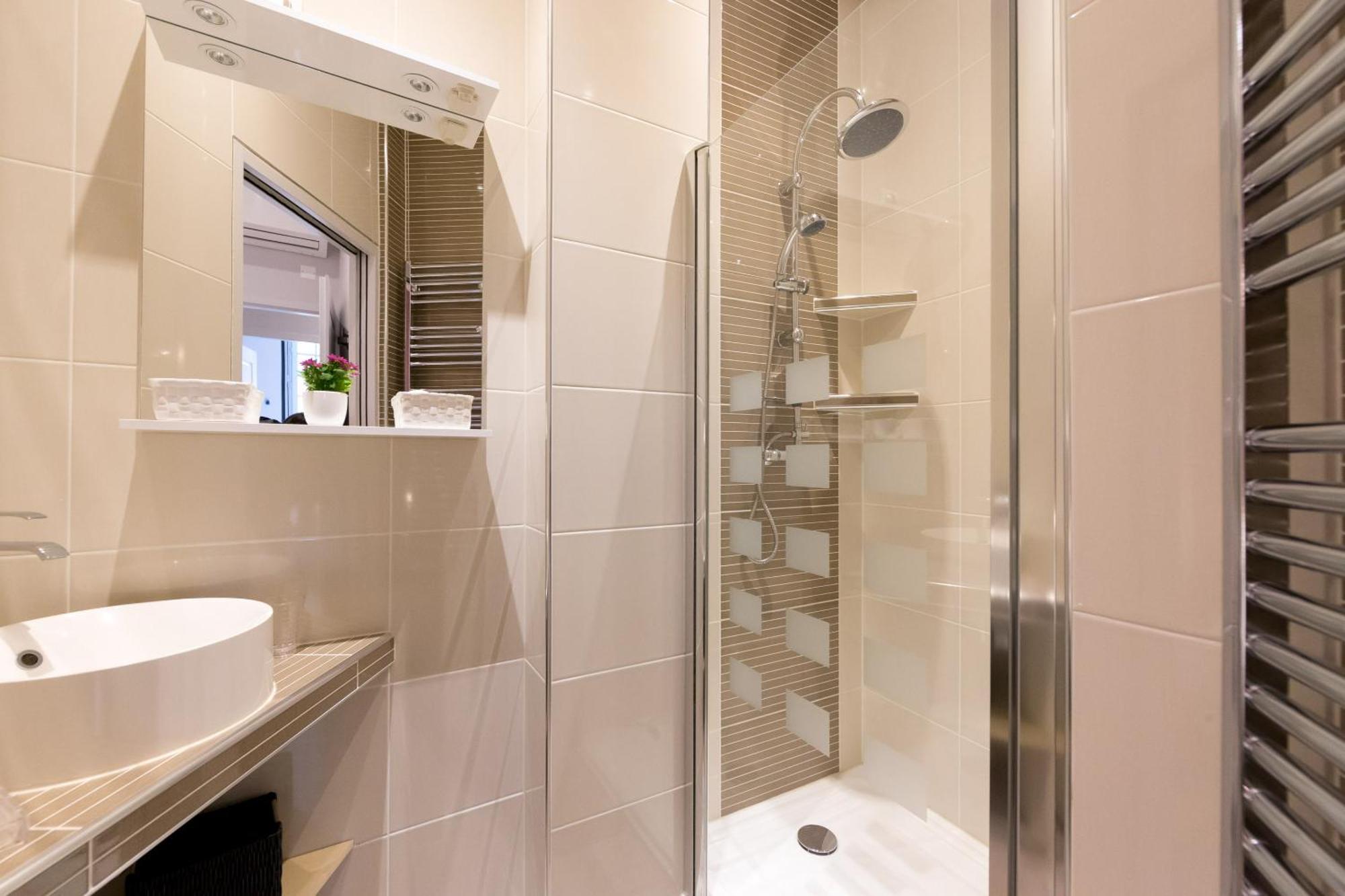Residence Beaune Sweet Home, 4 Appartements D'Exception Avec Parking Inclus Номер фото